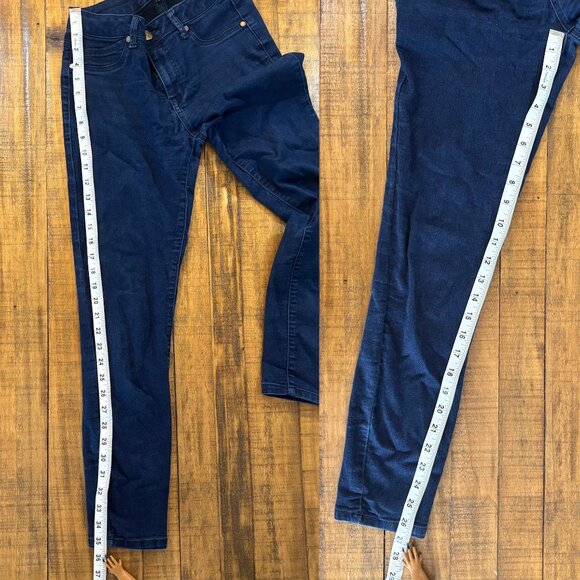 1822 Denim Skinny Jeans Women’s Size 6 Dark Wash Stretch - Picture 8 of 10
